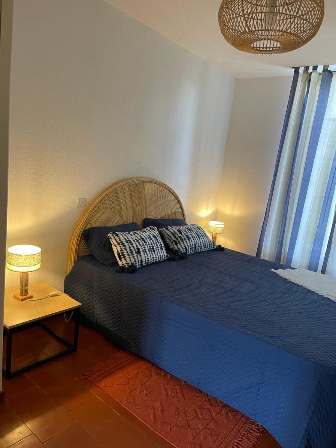 Mas D'Olive Et Kalou Bed & Breakfast Sauve Bagian luar foto